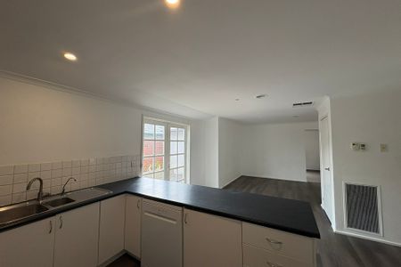 1 Briar Close, Narre Warren VIC - Photo 5