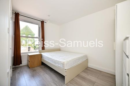 6 bedroom terraced house to rent - Photo 3