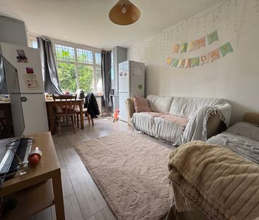 Harrington Drive, Nottingham - Photo 1