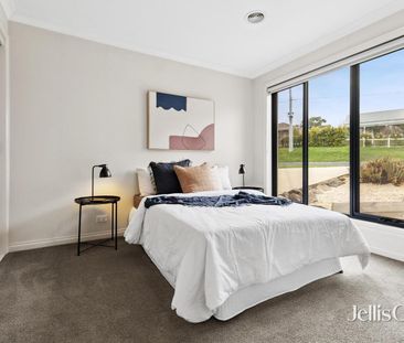 22 Heales Street, Mount Pleasant, Vic 3350 - Photo 6