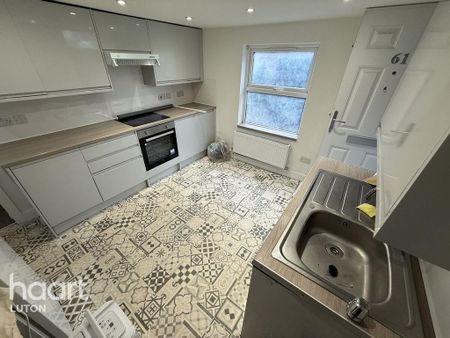 1 bedroom apartment to rent - Photo 3