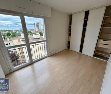 Location Appartement 2 pièces 52m² MAUREPAS 78310 - Photo 3