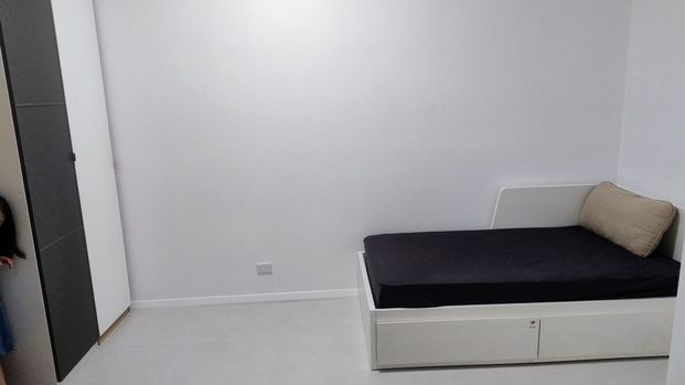 Beverly Hills - Photo 1