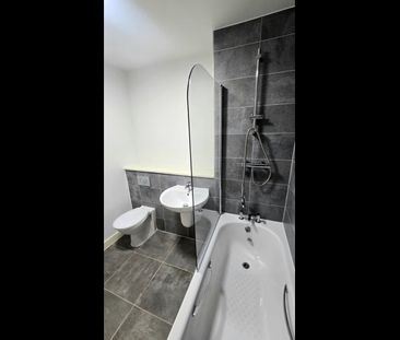 1 Bed Flat, Ordsall Lane, M5 - Photo 4