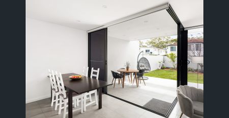 North Facing, Modern Convenience - Photo 2