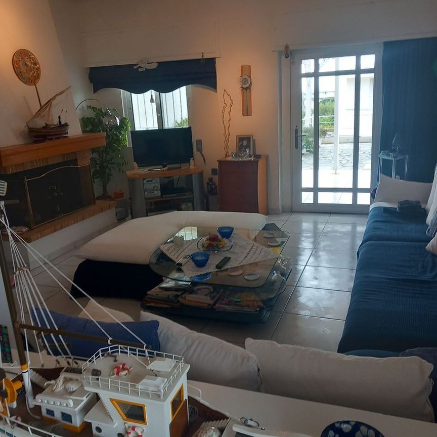 Μεζονέτα για ενοικίαση Άγιος Νικόλαος (Ανάβυσσος) - Photo 1