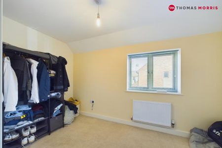 2 bedroom terraced house to rent - Photo 4