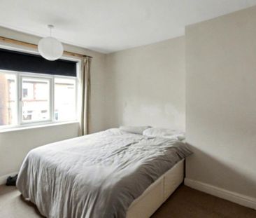 2 bedroom property to rent - Photo 2
