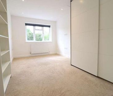 Edgwarebury Lane, Edgware, Middlesex, HA8 - Photo 4