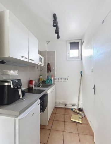 Location Appartement 1 pièce 27m² - Photo 4