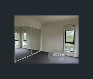 50B Bayview Street, Runaway Bay, Qld 4216 - Photo 5