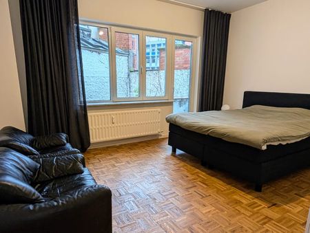 Appartement te huur - Foto 3