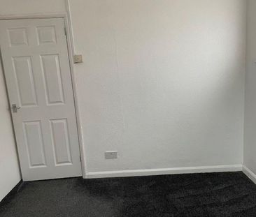 2 bedroom bungalow to rent - Photo 3