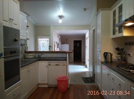 5-bedroom shared house / townhouse, Winston Avenue - Photo 4