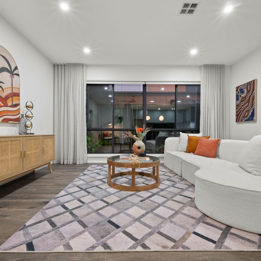 Charming Spacious Home In Throsby - Photo 1