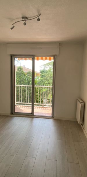 Aix-en-Provence - Appartement de type 2 de 37.87m2 - Résiden - Photo 1