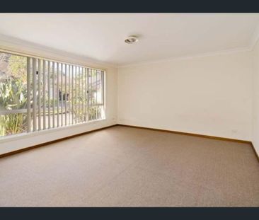 10/12 Adelphi Road, Marsfield, NSW 2122 - Photo 3