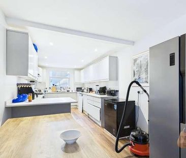 Ashdown Road, Worthing, BN11 - Photo 1