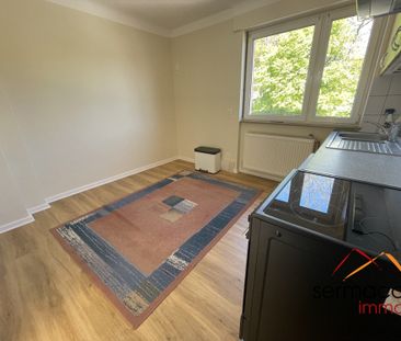 Appartement rénové de type F4 avec balcon - Photo 6