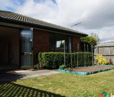 Secluded Down a Private Lane - Photo 5