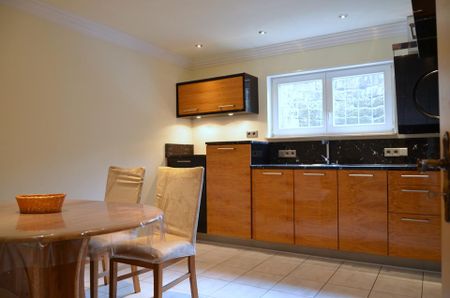 Jockgrim: Möblierte 1-Zi.-Souterrainwhg., Strom, Heizung, Internet und Poolbenutzung inklusive ! - Photo 4