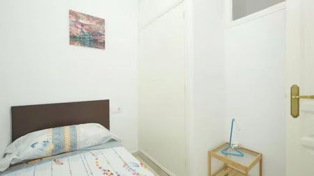 Carrer de Sant Roc, Barcelona, Catalonia 08014 - Photo 3