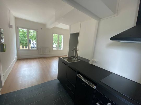 Beau studio en location de 22,80m², situé Boulevard de Verdun à Rouen, 449€ charges comprises - Photo 1