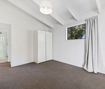 Charming 2-Bedroom Home in the Heart of Oxford! - Photo 2