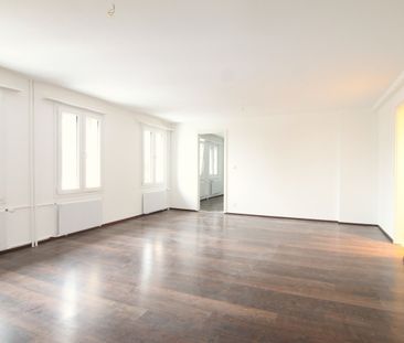 Helle 3.5-Zimmerwohnung im 1. Obergeschoss - Photo 1
