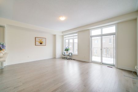 For Lease - 22 Thomas Hope Lane, Markham, Ontario - Photo 5
