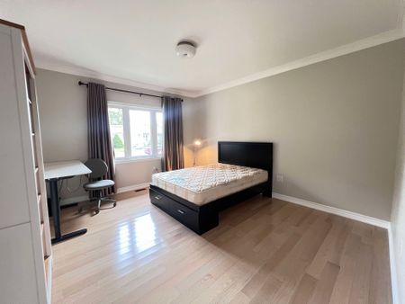 For Lease - 30 Meadowacres Drive, Toronto, Ontario - Photo 3