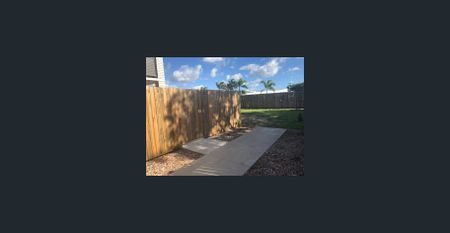 MODERN THREE BEDROOM UNIT IN IDEAL LOCATION - Photo 2