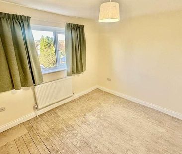 Westfield Road, Frome, BA11 - Photo 2