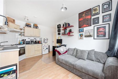 1 bedroom apartment to rent - Photo 2
