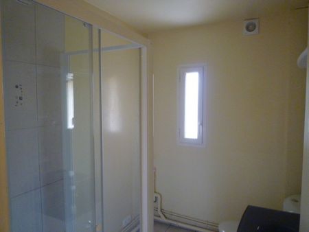 Location Appartement 2 pièces 42m² - Photo 3