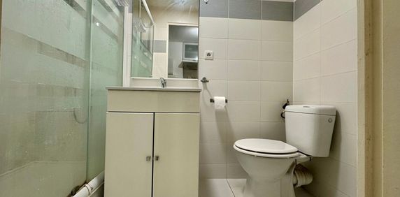 Appartement Senlis 1 pièce 17.80 m2, - Photo 2