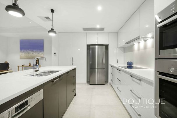 3 Steeplechase Green, Floreat WA 6014 - House For Rent | Domain - Photo 1
