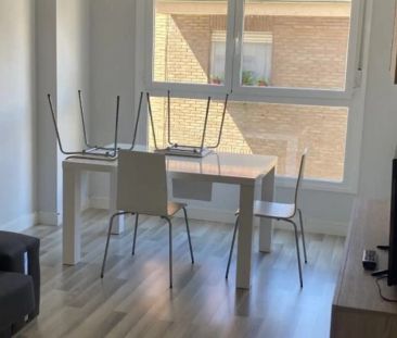 Piso de alquiler en Calle Félix de Montemar, 8, Santa Marta de Tormes - Photo 2