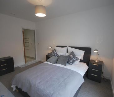 2 bedroom apartment to rent - Photo 3