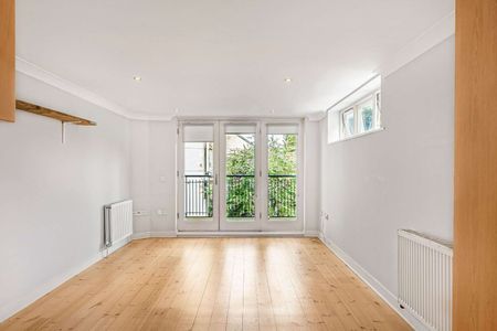 Kingsland Road, London, E8 4AU - Photo 2