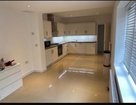 One bed apartment - Photo 3