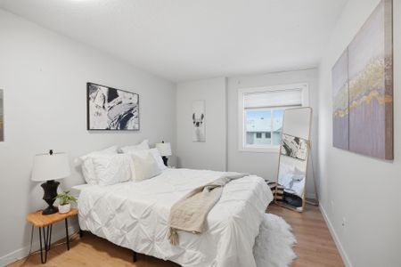 For Lease - 735 Deveron Crescent Unit# 310, London South, Ontario - Photo 5