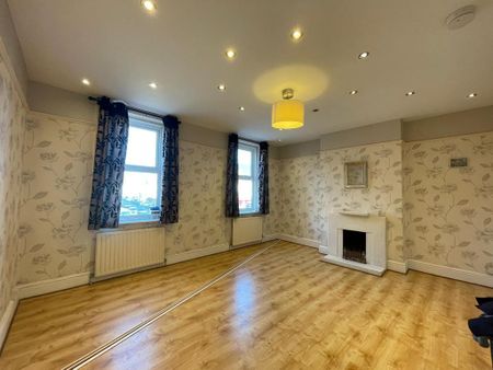 4 bedroom apartment to rent - Photo 5