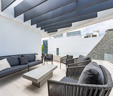 Luxury Villa for rent in San Pedro de Alcántara, Spain - Photo 4