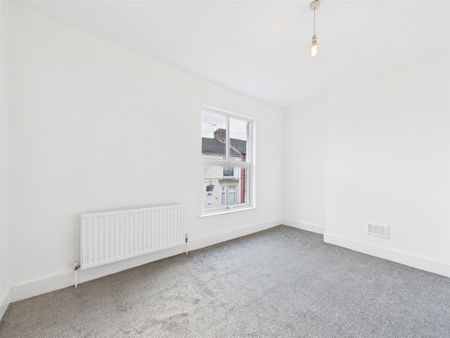 Eldon Road, Birkenhead, 3 bedroom, House - Mid Terrace - Photo 5