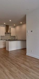 4 1/2 avec 2 sdb à louer Lasalle stationnement inclus. - Photo 3