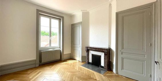 Location Appartement 2 pièces 68m² ST ETIENNE 42000 - Photo 3