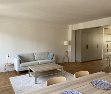 SPACIEUX 2 PIECES MEUBLE PARIS 15 ème - Photo 2