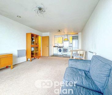 Dovercourt House, Ferry Court, Cardiff Bay, CF11 - Photo 3