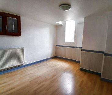 Location Appartement 2 pièces 51m² TULLE 19000 - Photo 3